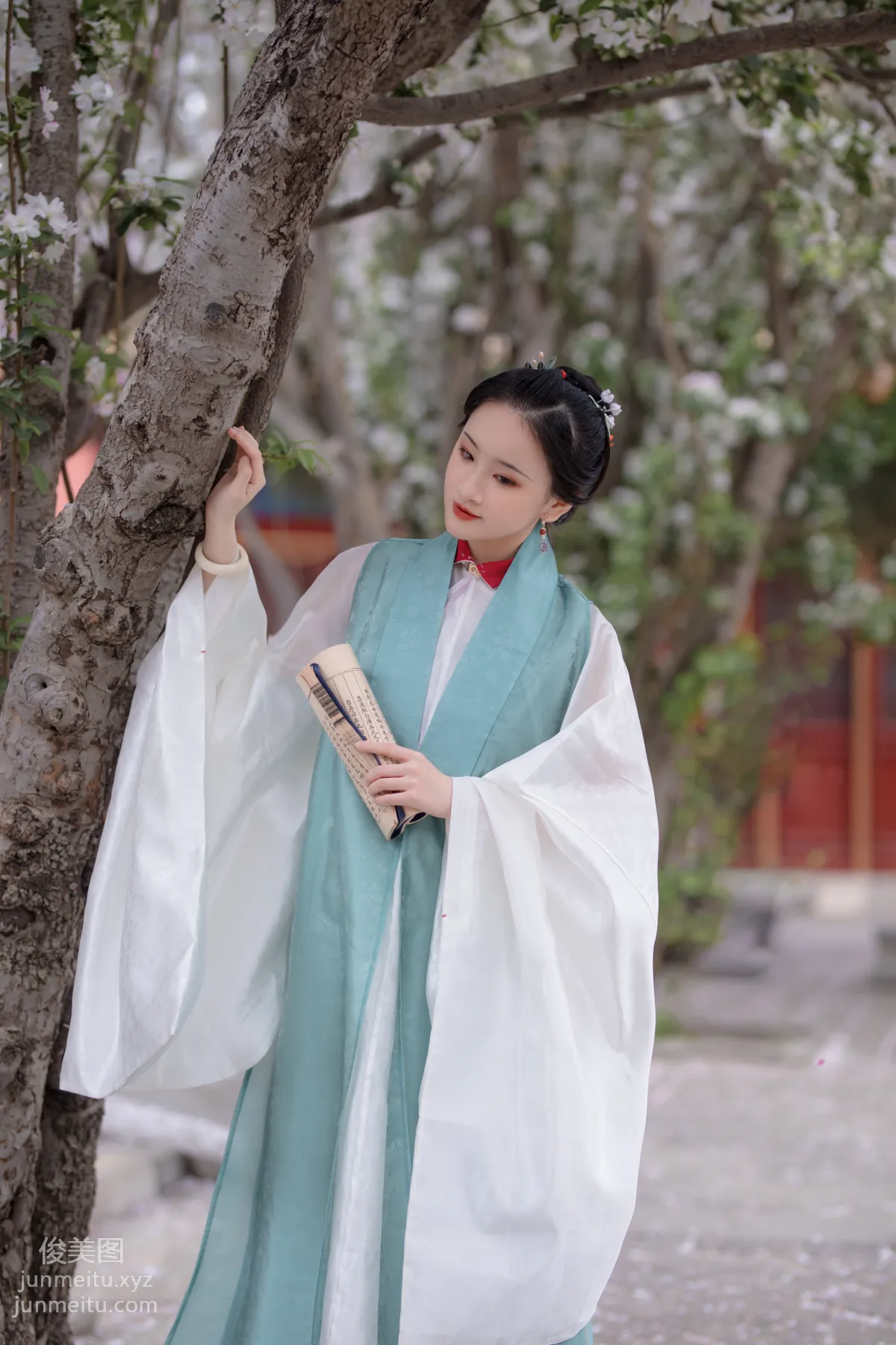 Qing Kong: YiTuYu photo 7