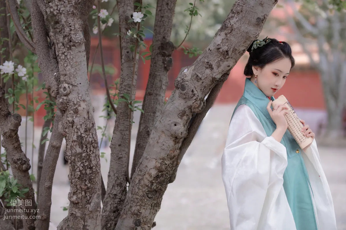 Qing Kong: YiTuYu photo 9
