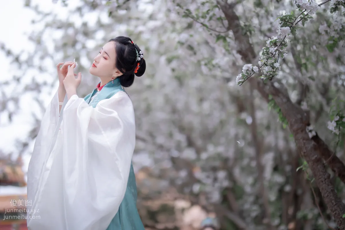 Qing Kong: YiTuYu photo 15
