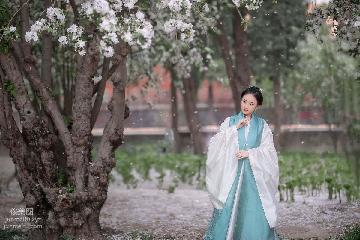 Qing Kong: YiTuYu photo 21