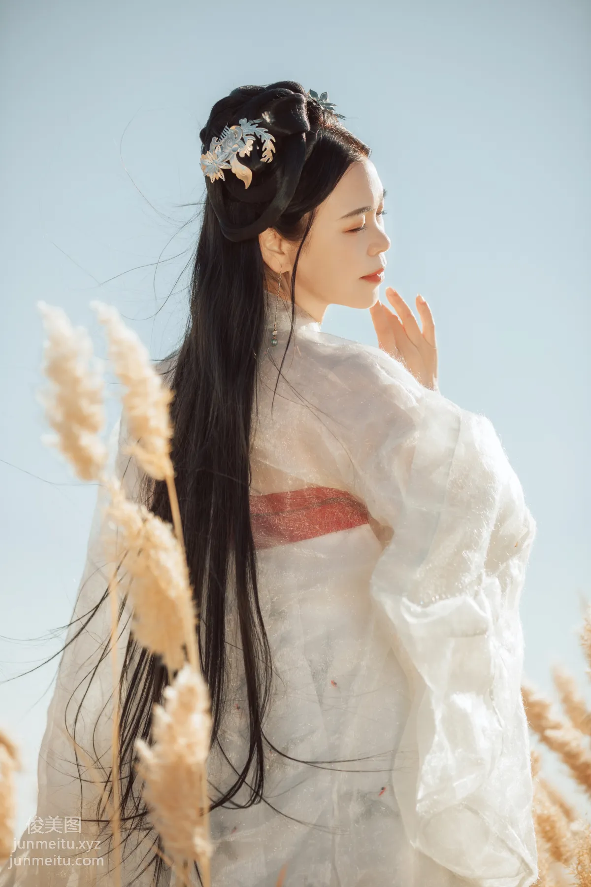 Bo He: YiTuYu photo 13