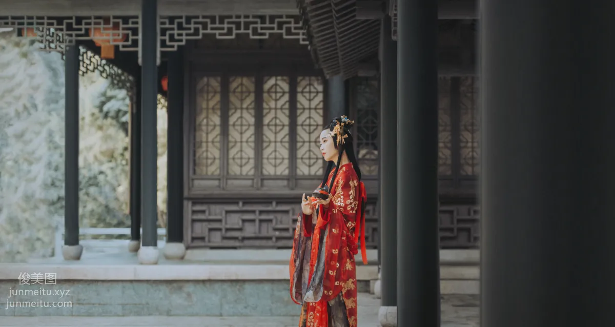 A Ling: YiTuYu photo 11