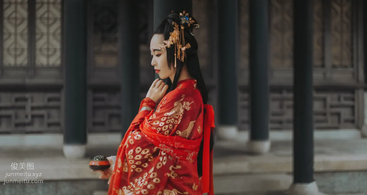 A Ling: YiTuYu photo 17