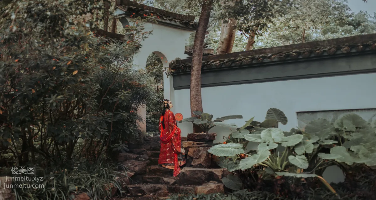 A Ling: YiTuYu photo 20