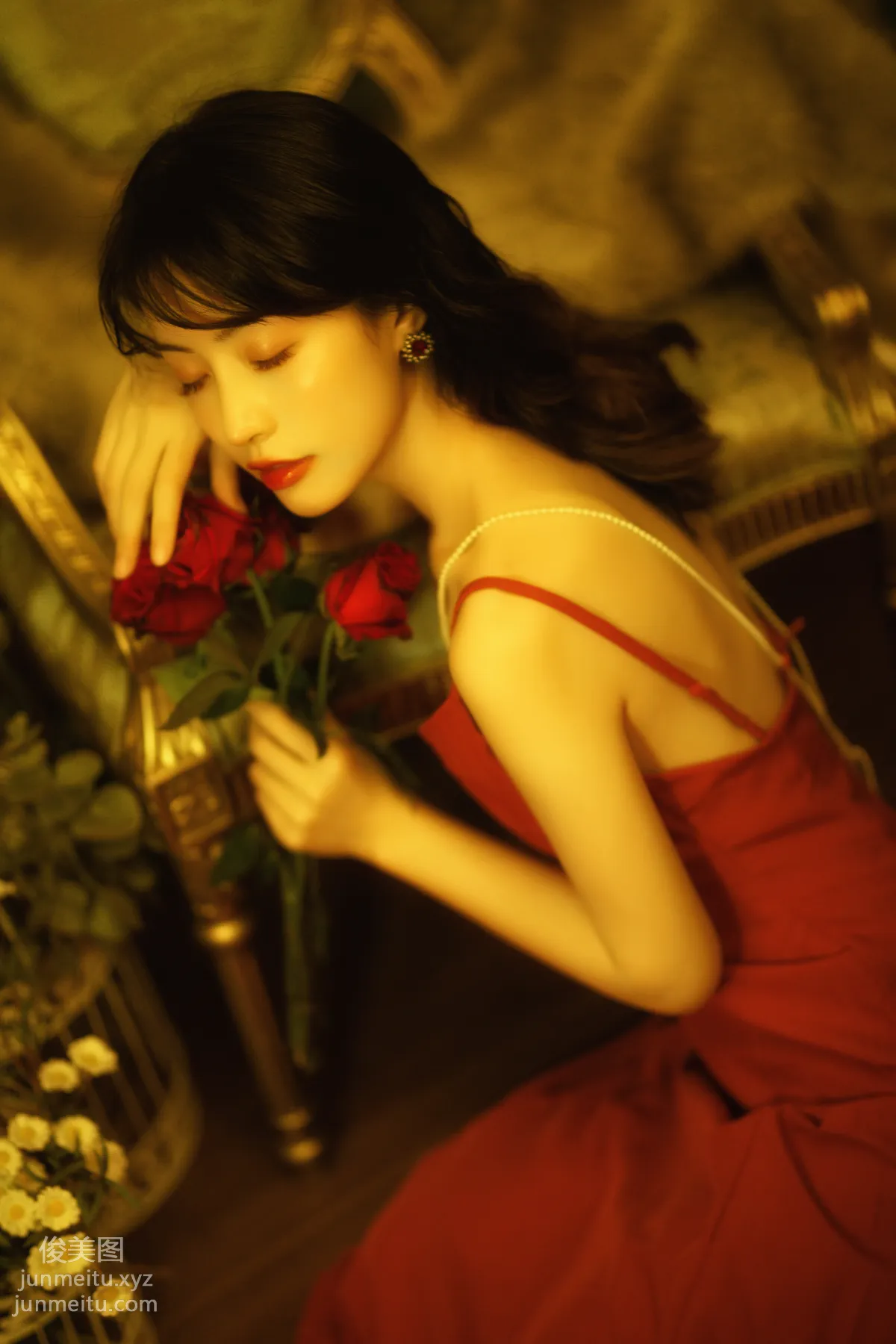 Lan Yin: YiTuYu photo 23