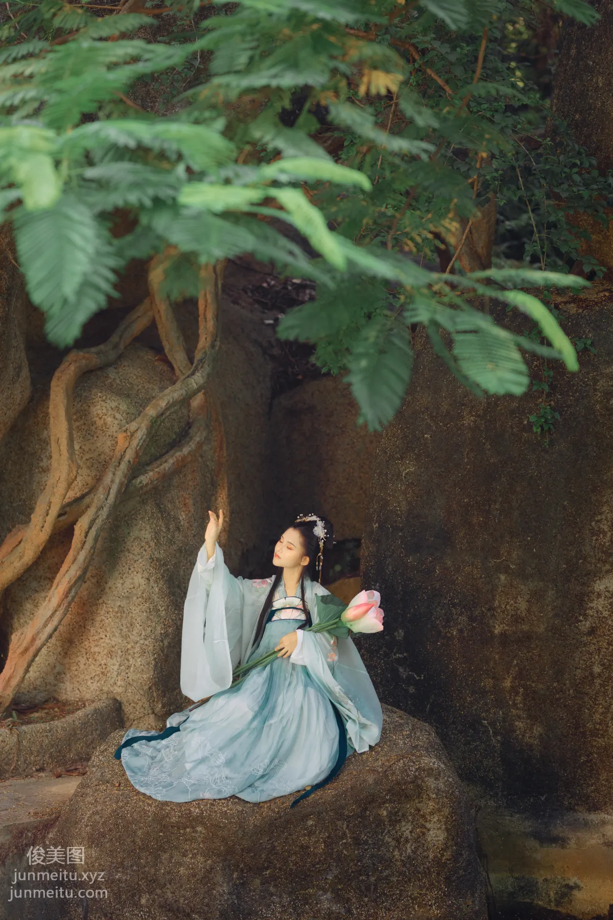 [YiTuYu] 2021.09.02 Old Garden Thousand Search Yuan Yuan photo 13