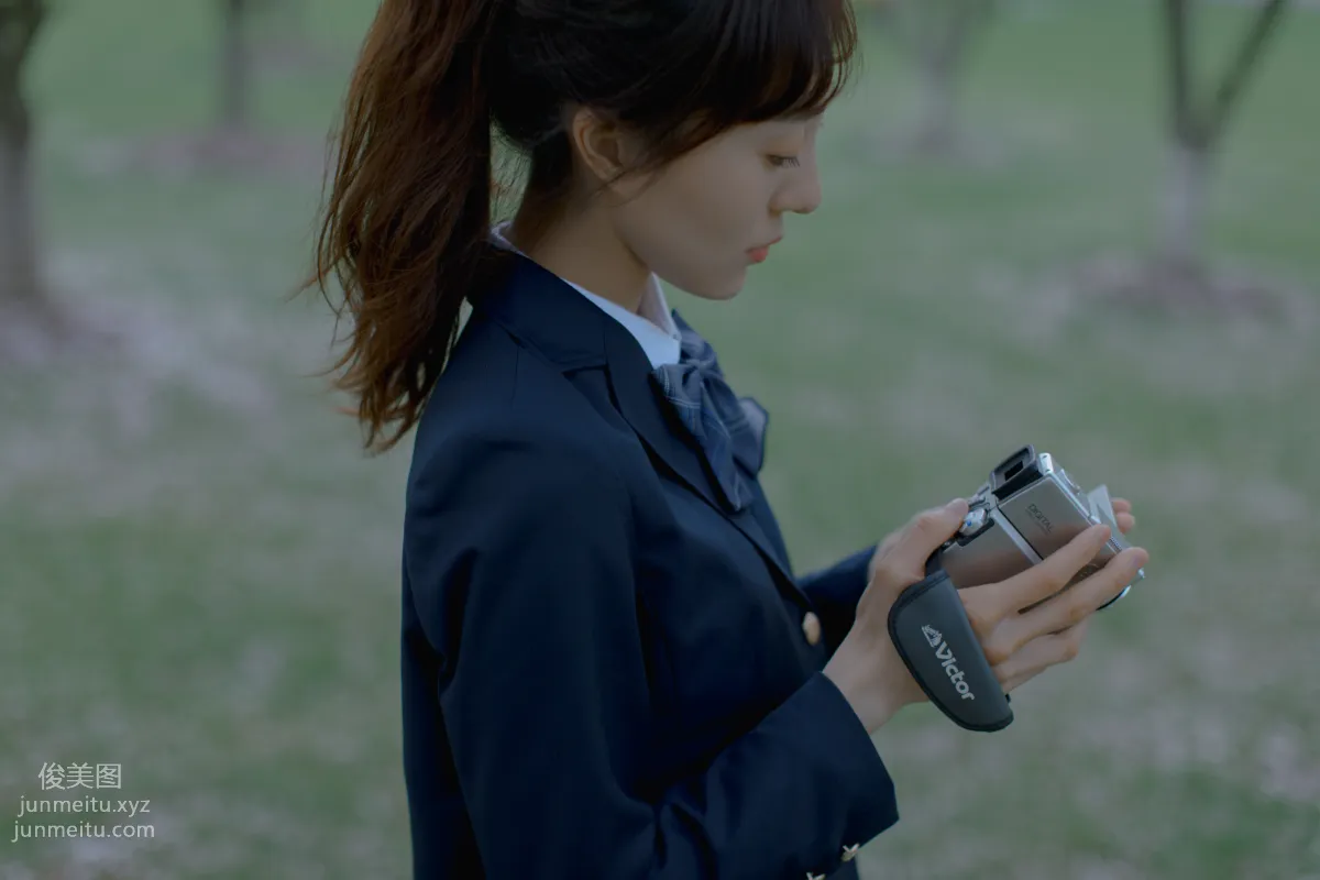 [YiTuYu] 2021.09.02 Cherry Blossoms Falling, Tang Xixi photo 2