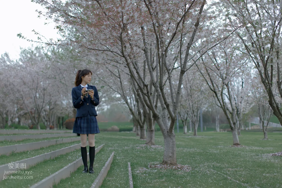 [YiTuYu] 2021.09.02 Cherry Blossoms Falling, Tang Xixi photo 4