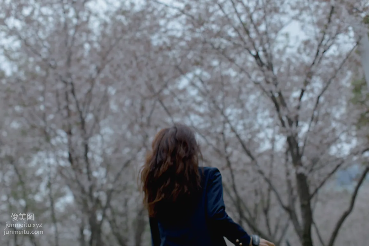 [YiTuYu] 2021.09.02 Cherry Blossoms Falling, Tang Xixi photo 37