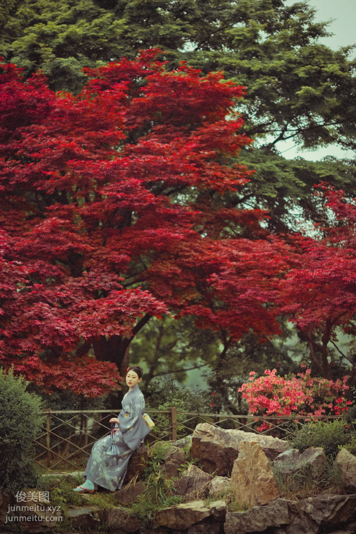 [YiTuYu] 2021.09.02 Deep in the Red Leaves, Mei Fannao photo 14