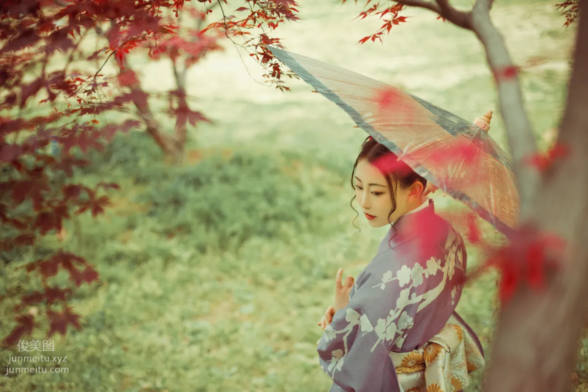 [YiTuYu] 2021.09.02 Deep in the Red Leaves, Mei Fannao photo 25