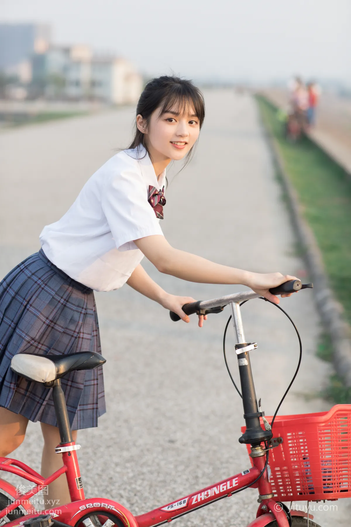 Yu Wen: YiTuYu photo 4