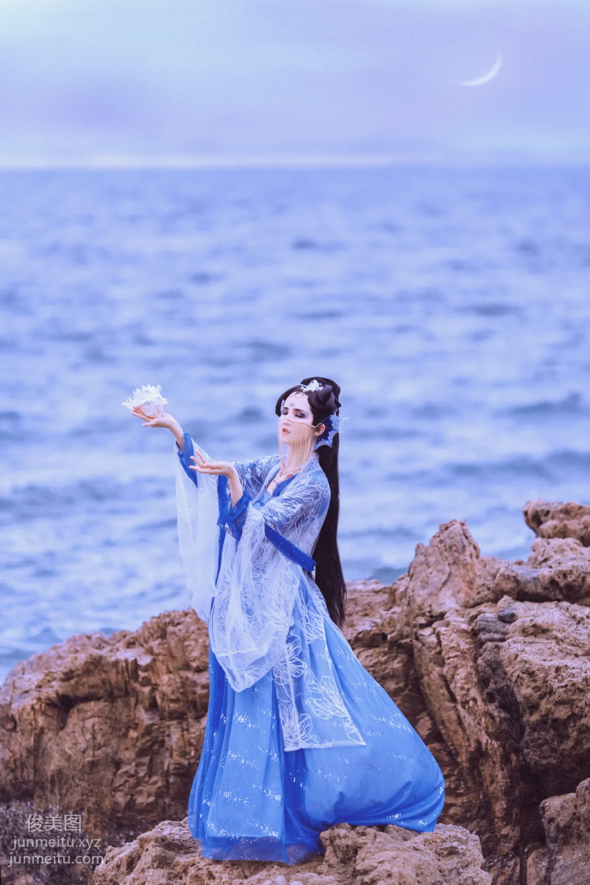 Mi Yi: YiTuYu photo 6