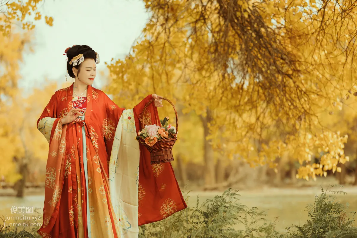 [YiTuYu] 2021.09.03 Time Does Not Defeat a Beauty, Zhi Qiu photo 3