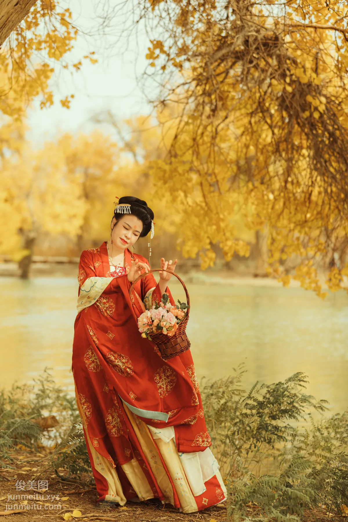 [YiTuYu] 2021.09.03 Time Does Not Defeat a Beauty, Zhi Qiu photo 6