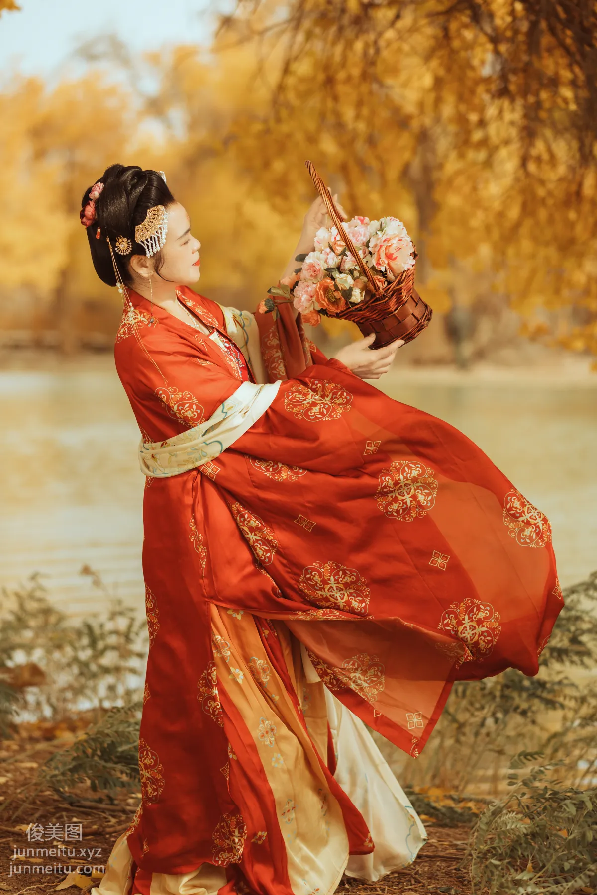 [YiTuYu] 2021.09.03 Time Does Not Defeat a Beauty, Zhi Qiu photo 10