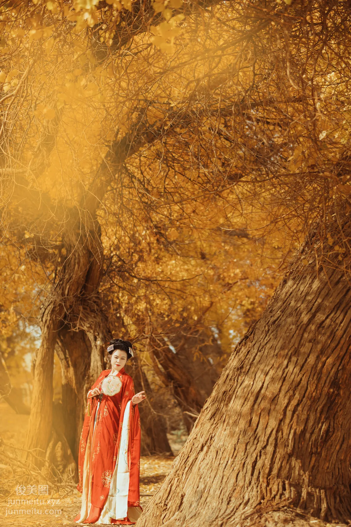 [YiTuYu] 2021.09.03 Time Does Not Defeat a Beauty, Zhi Qiu photo 14