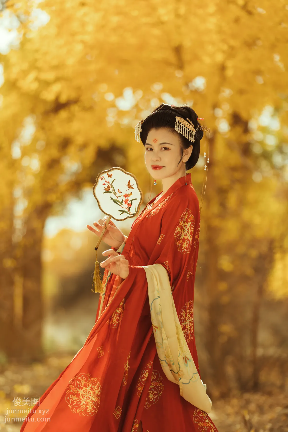 [YiTuYu] 2021.09.03 Time Does Not Defeat a Beauty, Zhi Qiu photo 18
