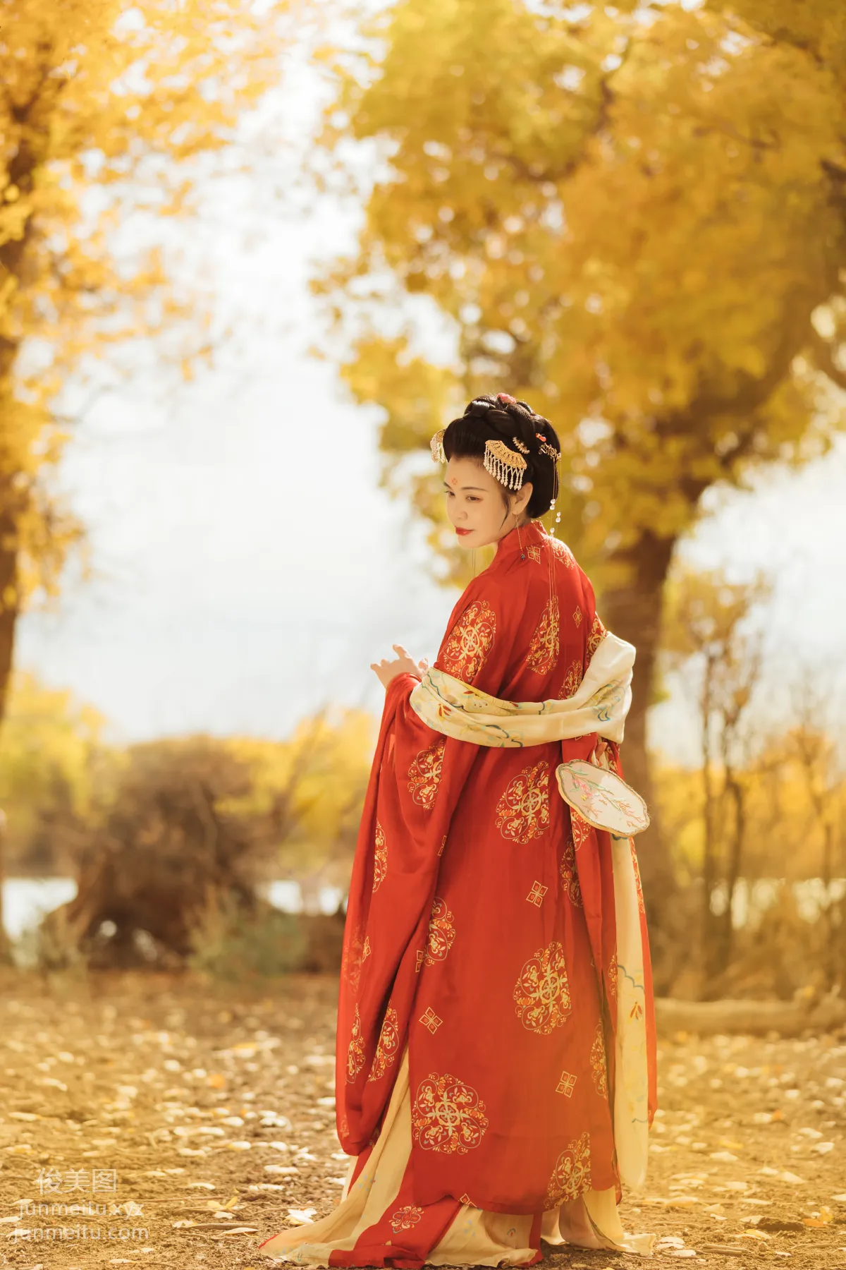 [YiTuYu] 2021.09.03 Time Does Not Defeat a Beauty, Zhi Qiu photo 20
