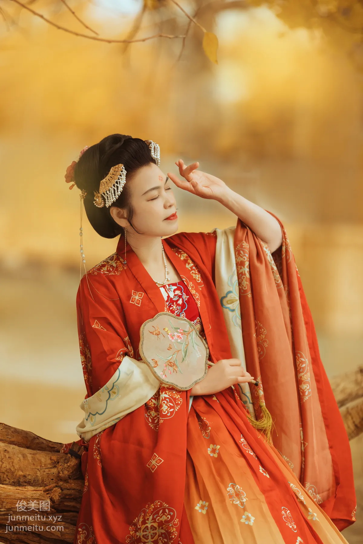 [YiTuYu] 2021.09.03 Time Does Not Defeat a Beauty, Zhi Qiu photo 24