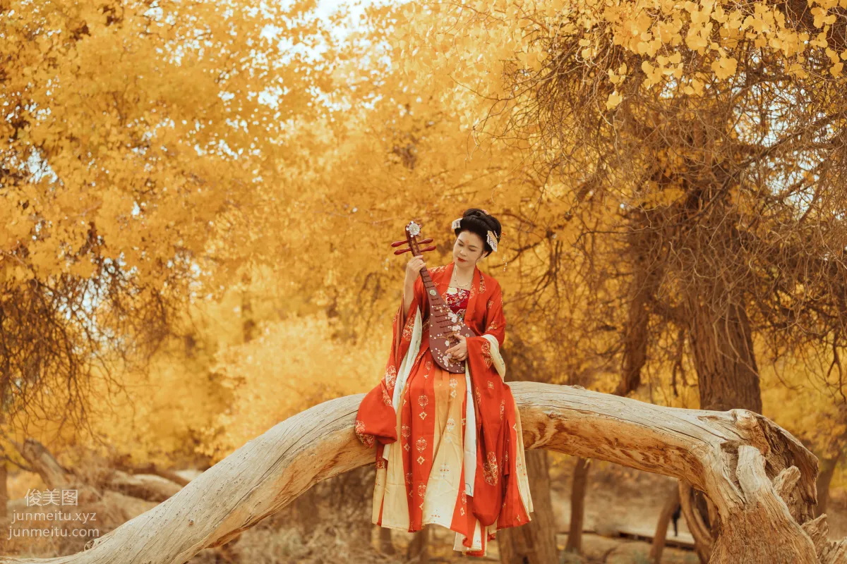 [YiTuYu] 2021.09.03 Time Does Not Defeat a Beauty, Zhi Qiu photo 29