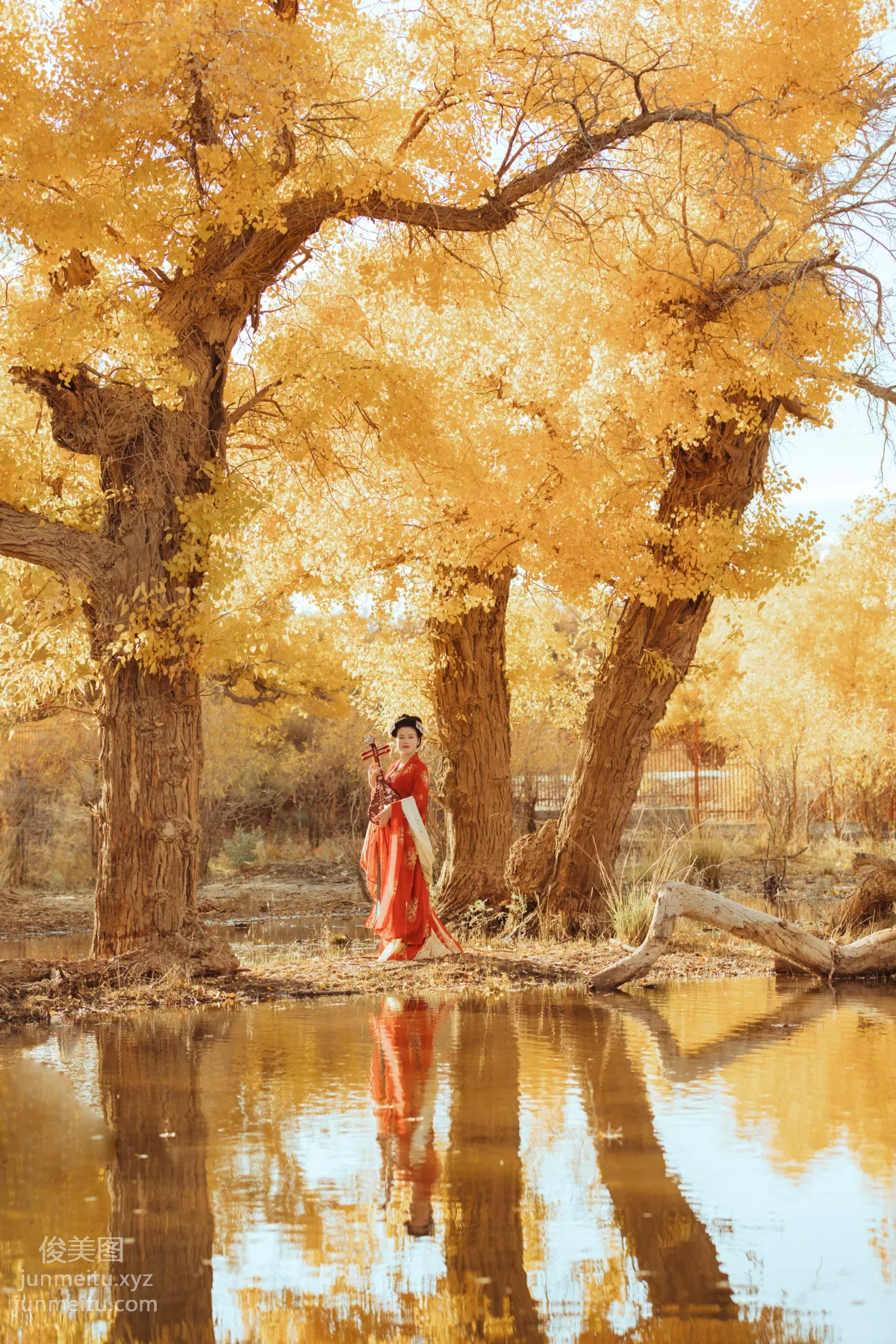 [YiTuYu] 2021.09.03 Time Does Not Defeat a Beauty, Zhi Qiu photo 35