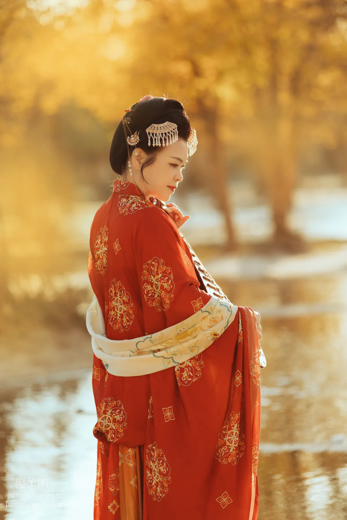 [YiTuYu] 2021.09.03 Time Does Not Defeat a Beauty, Zhi Qiu photo 37