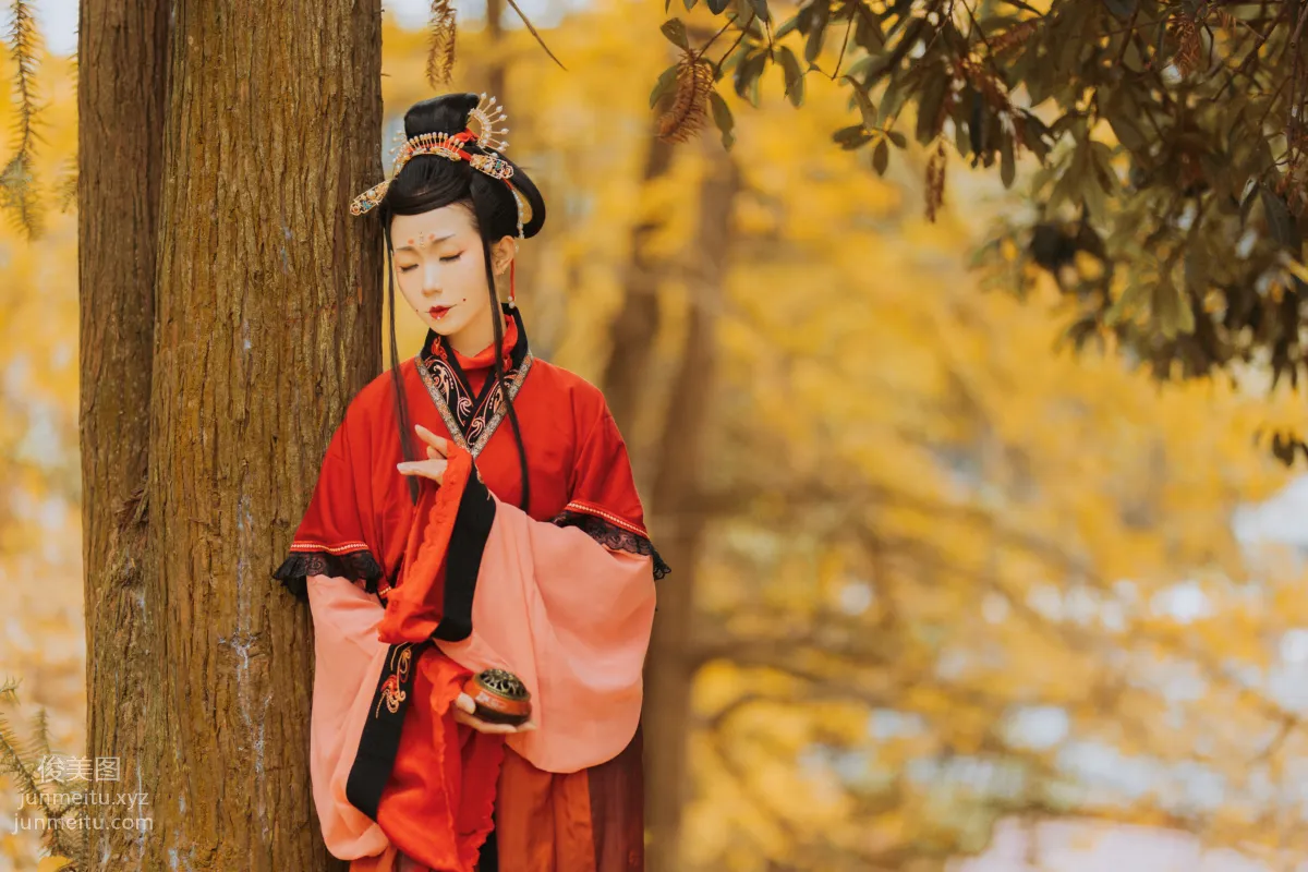 Tan Zi: YiTuYu photo 15