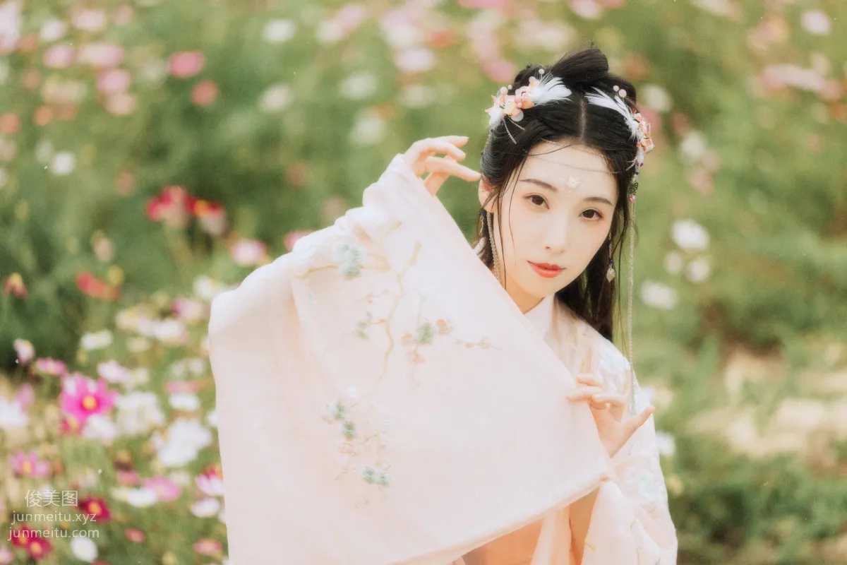 Cha Cha: YiTuYu photo 4