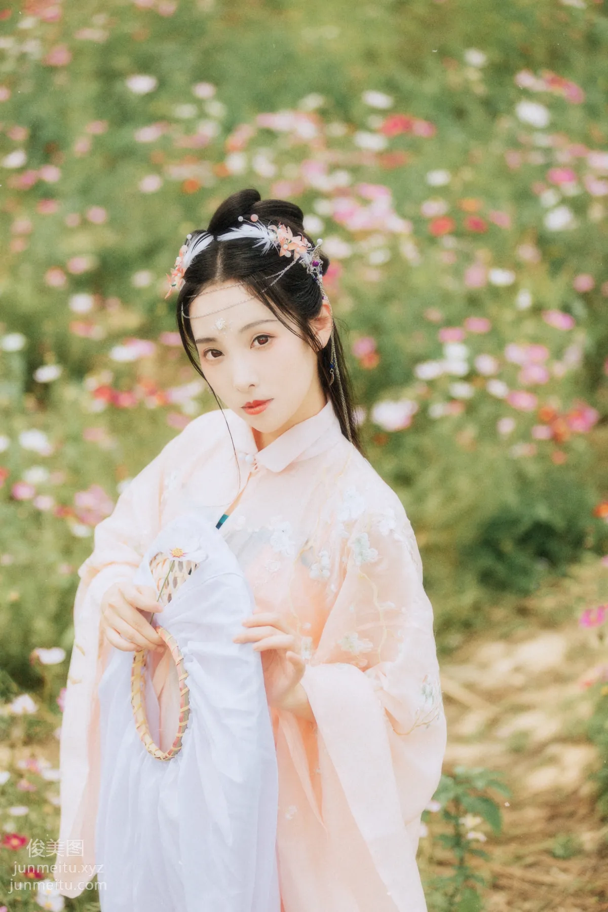 Cha Cha: YiTuYu photo 13