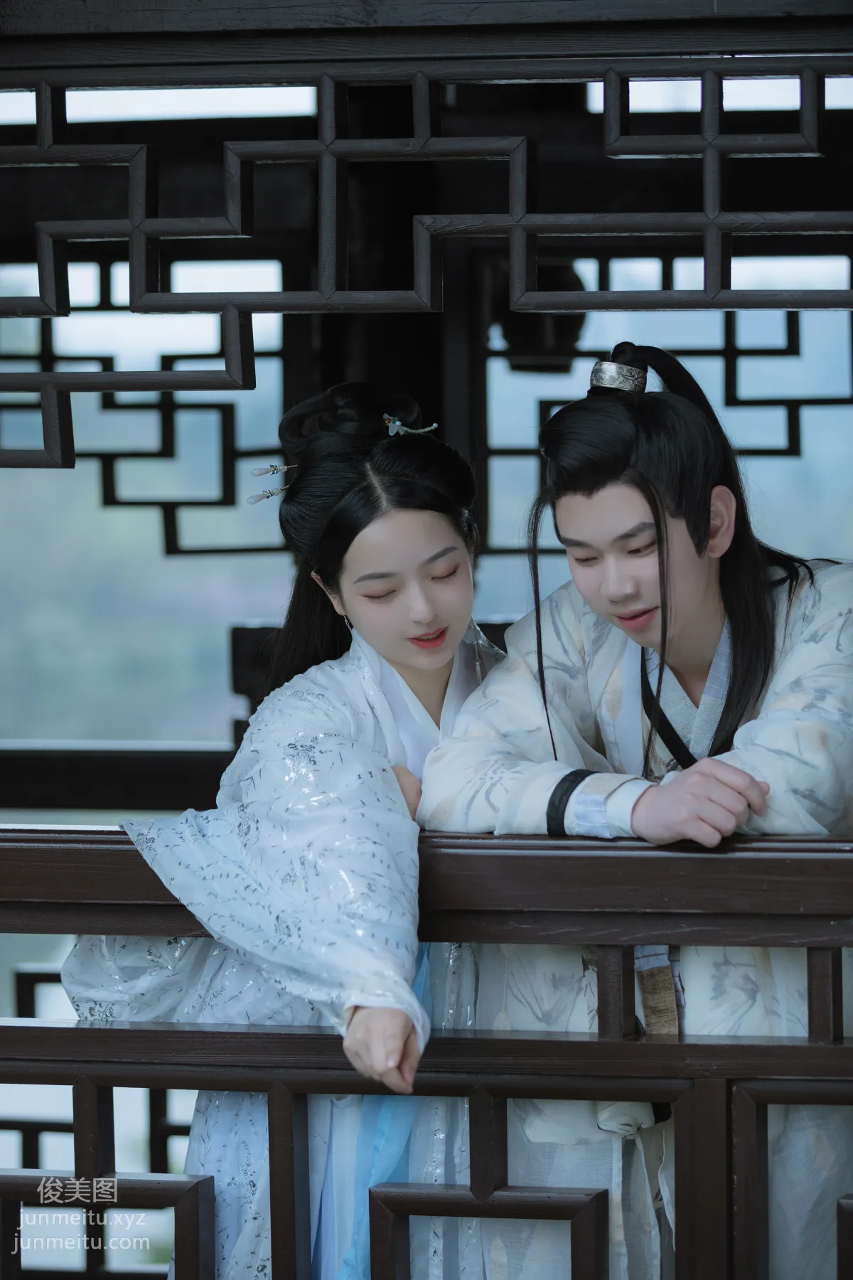 Hu Hu: YiTuYu photo 3