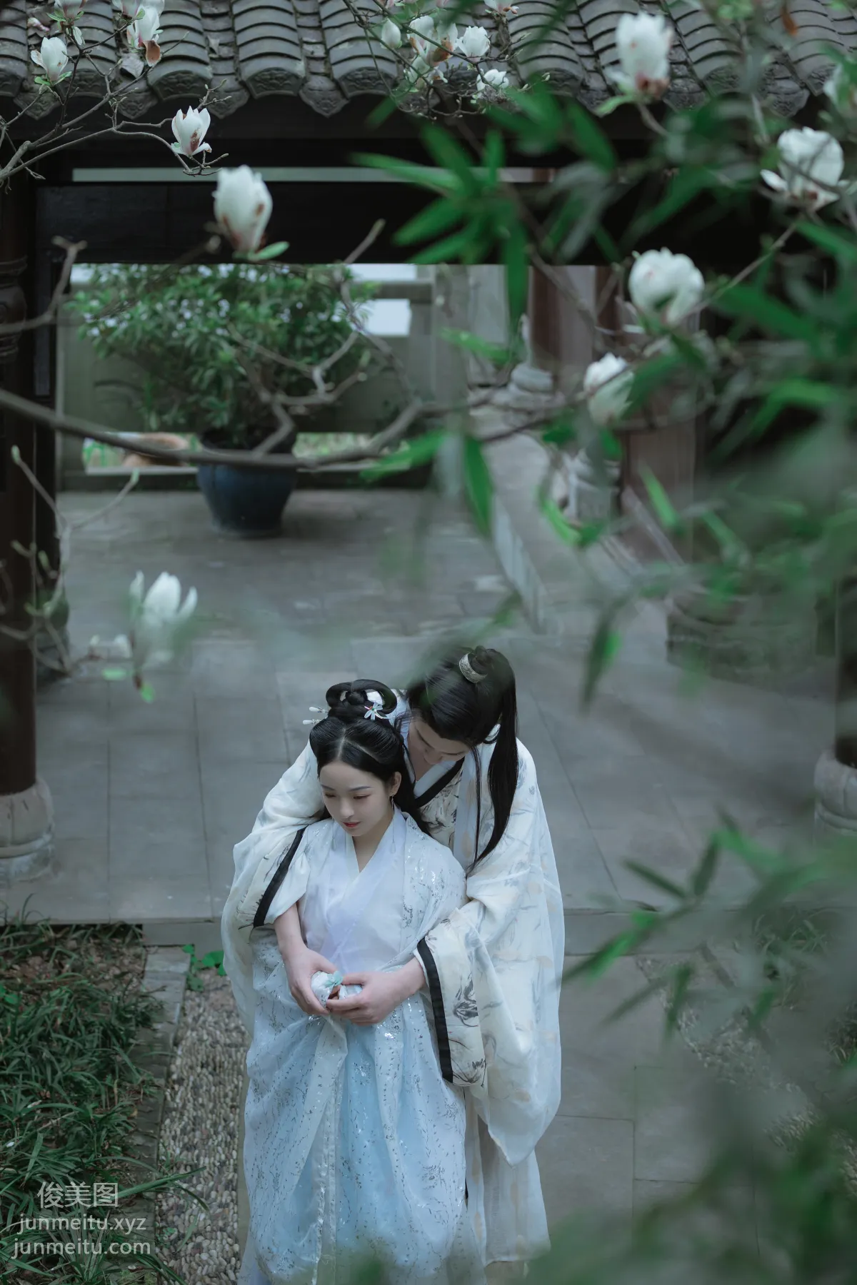 Hu Hu: YiTuYu photo 15