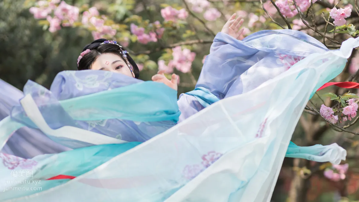 Qing Qing: YiTuYu photo 4