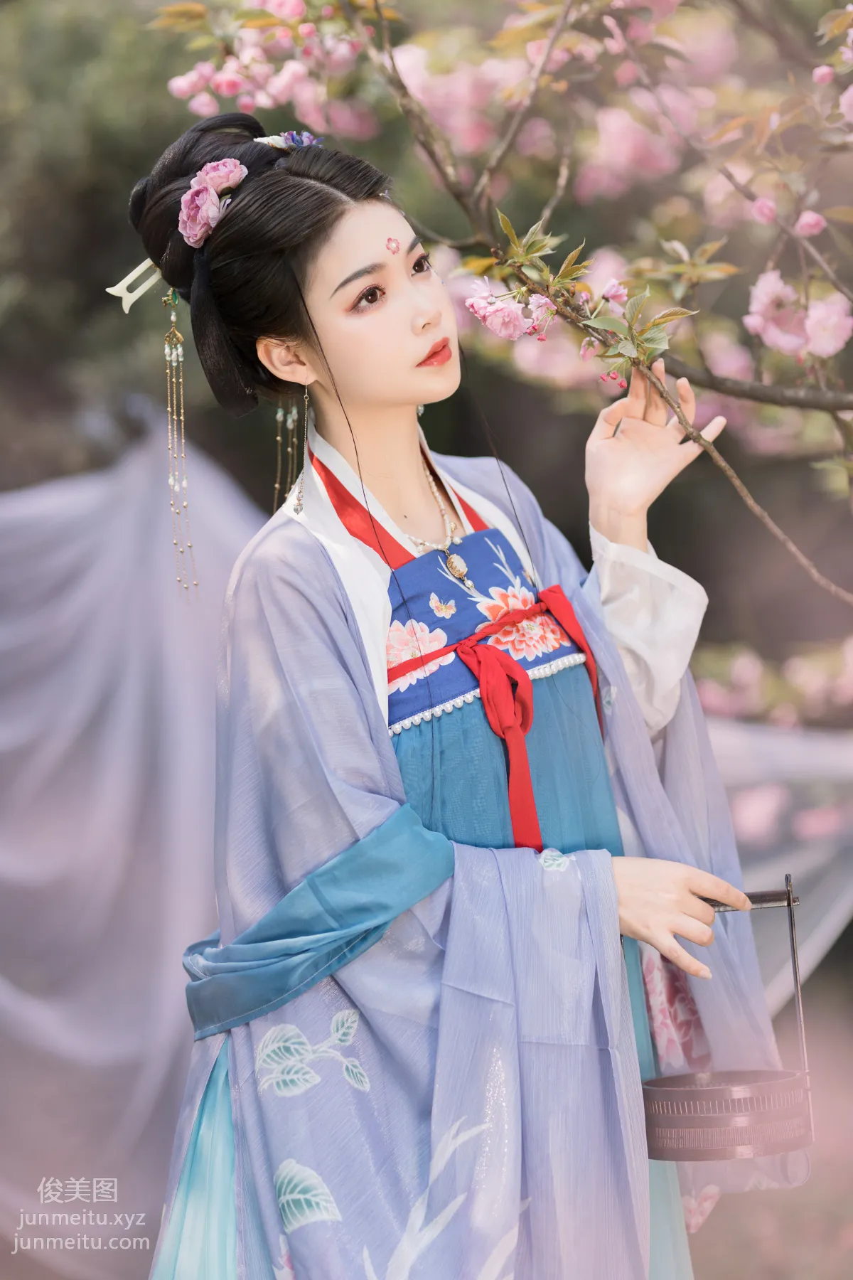 Qing Qing: YiTuYu photo 7