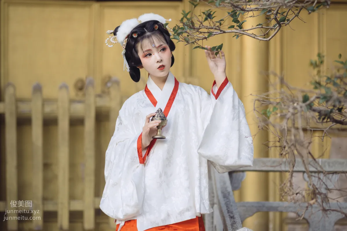 You Ran: YiTuYu photo 13