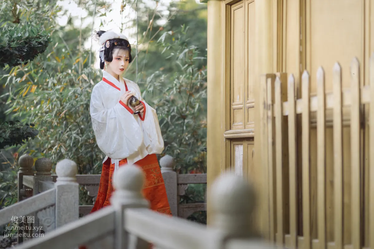 You Ran: YiTuYu photo 14