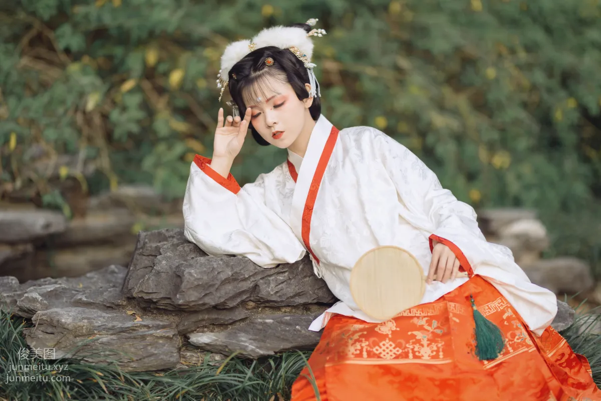 You Ran: YiTuYu photo 17