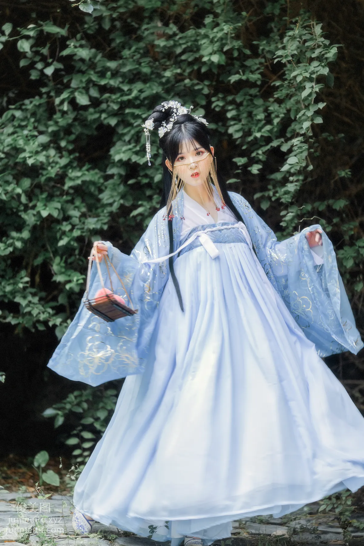 You Ran: YiTuYu photo 9