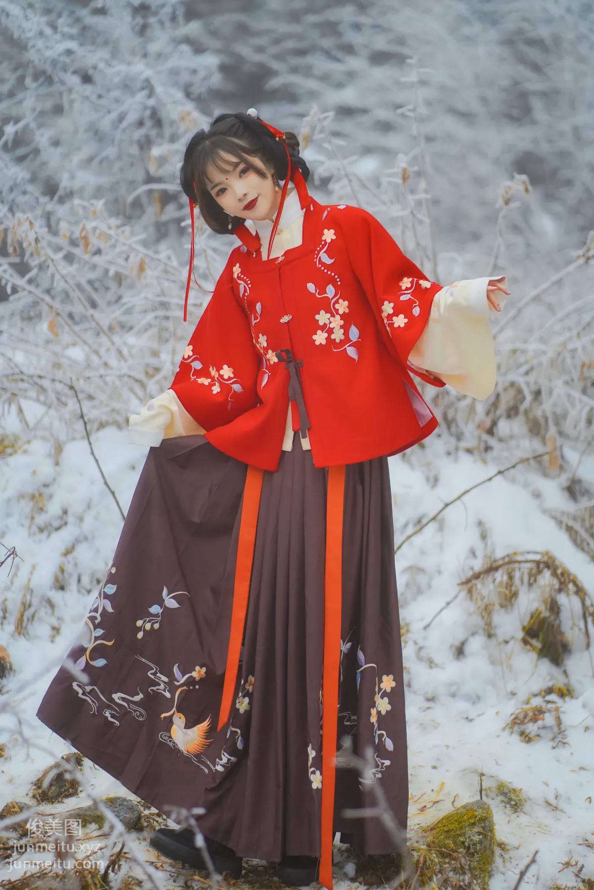 [YiTuYu] 2021.09.04 Girl in the Snow Zhaoruijie EZ photo 5