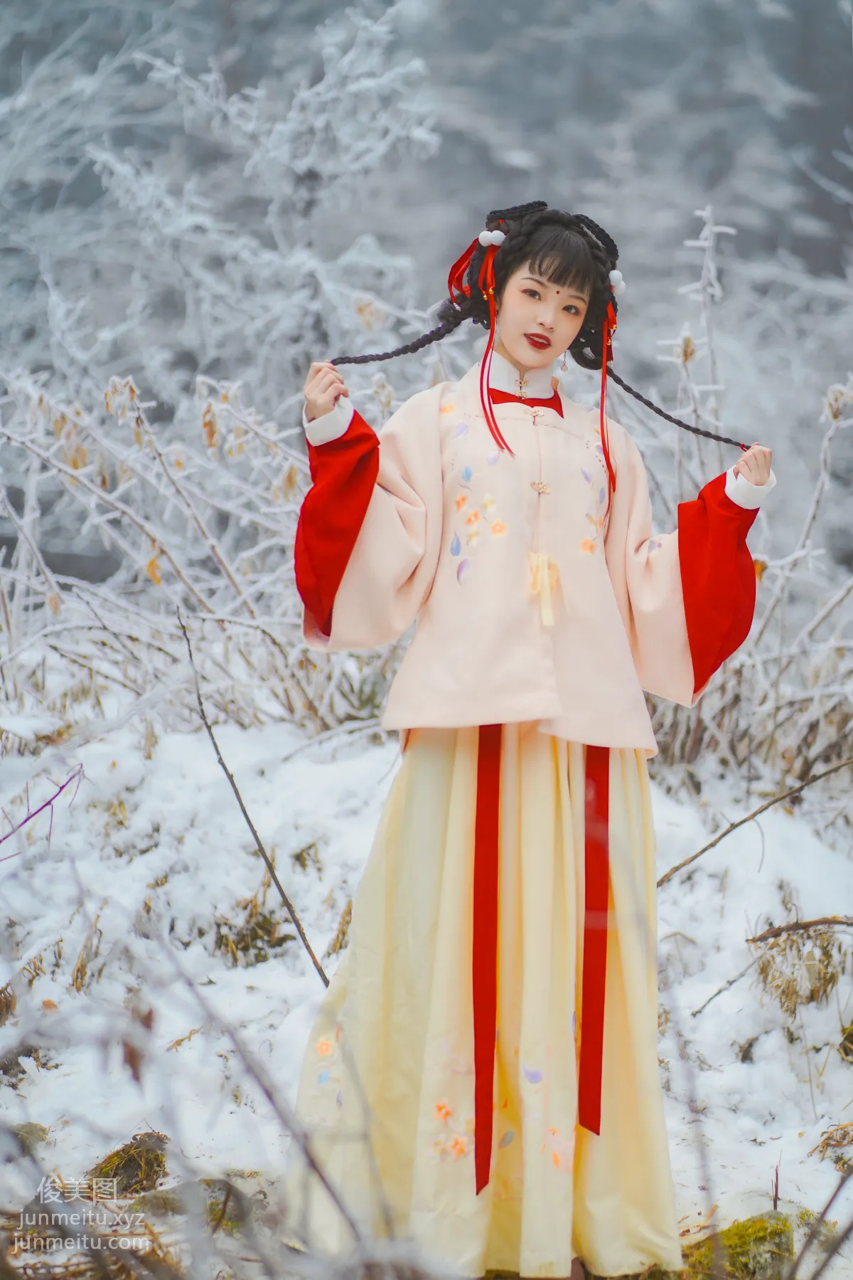 [YiTuYu] 2021.09.04 Girl in the Snow Zhaoruijie EZ photo 18