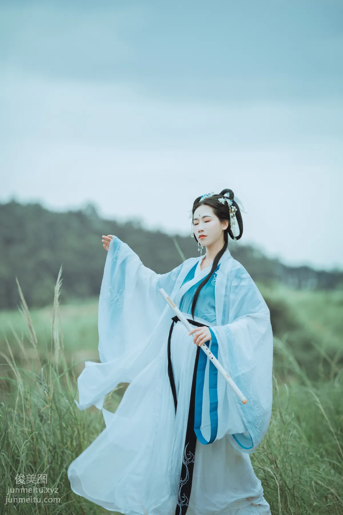 [YiTuYu] 2021.09.04 Hidden in Blue Robes Xiao Xuan photo 4
