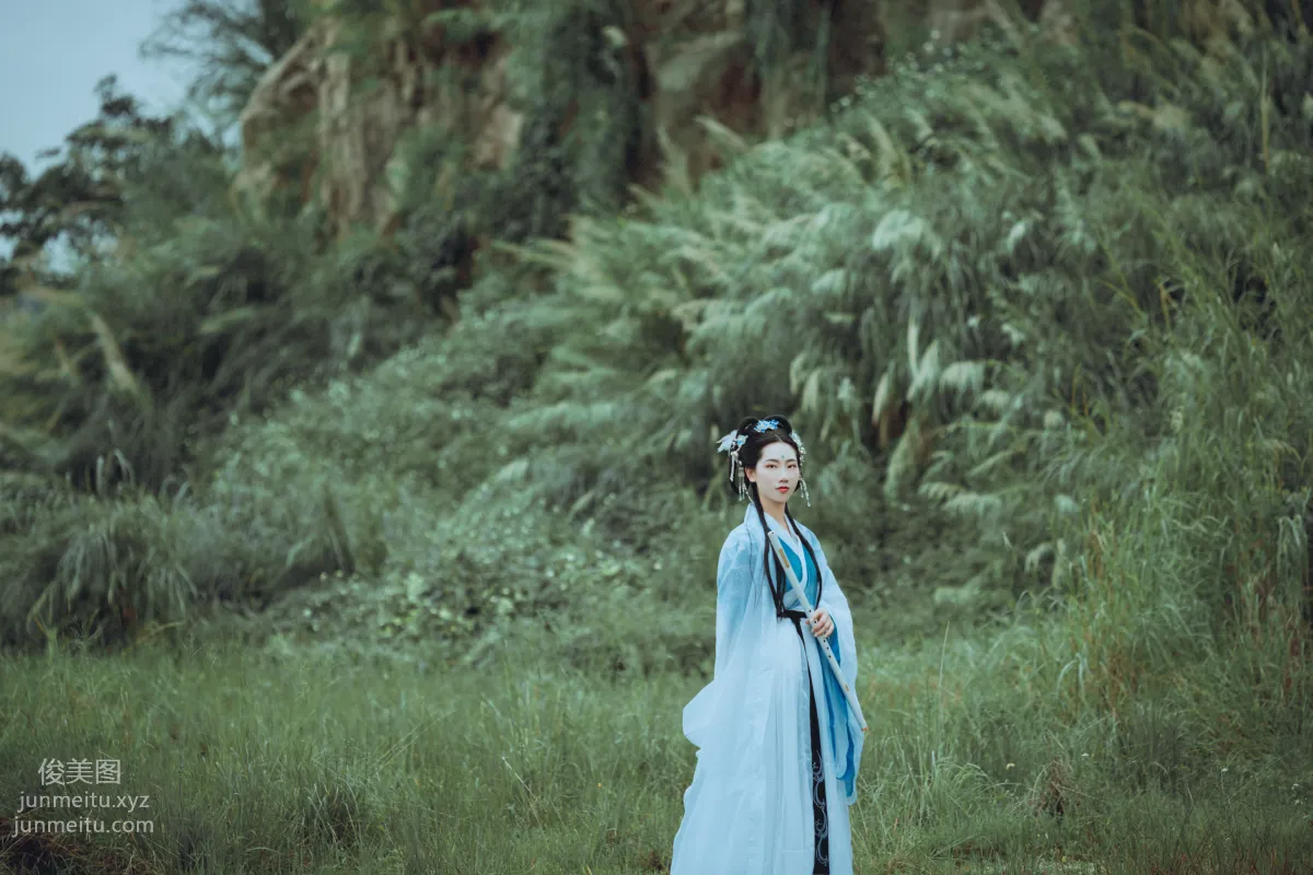 [YiTuYu] 2021.09.04 Hidden in Blue Robes Xiao Xuan photo 8