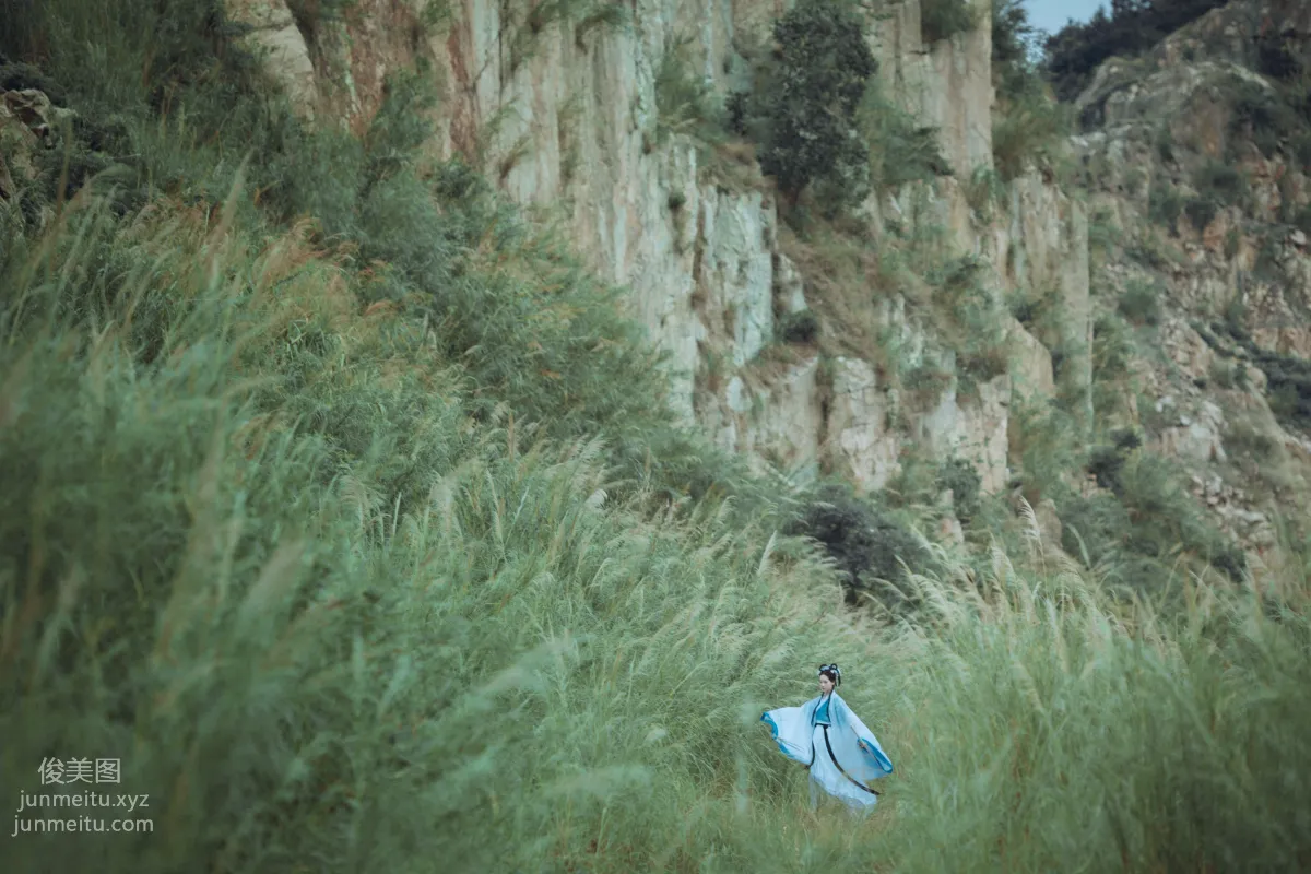 [YiTuYu] 2021.09.04 Hidden in Blue Robes Xiao Xuan photo 14
