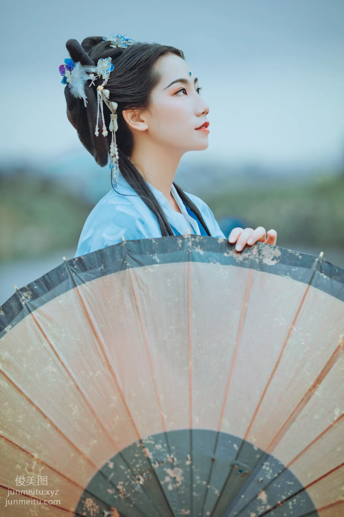 [YiTuYu] 2021.09.04 Hidden in Blue Robes Xiao Xuan photo 28