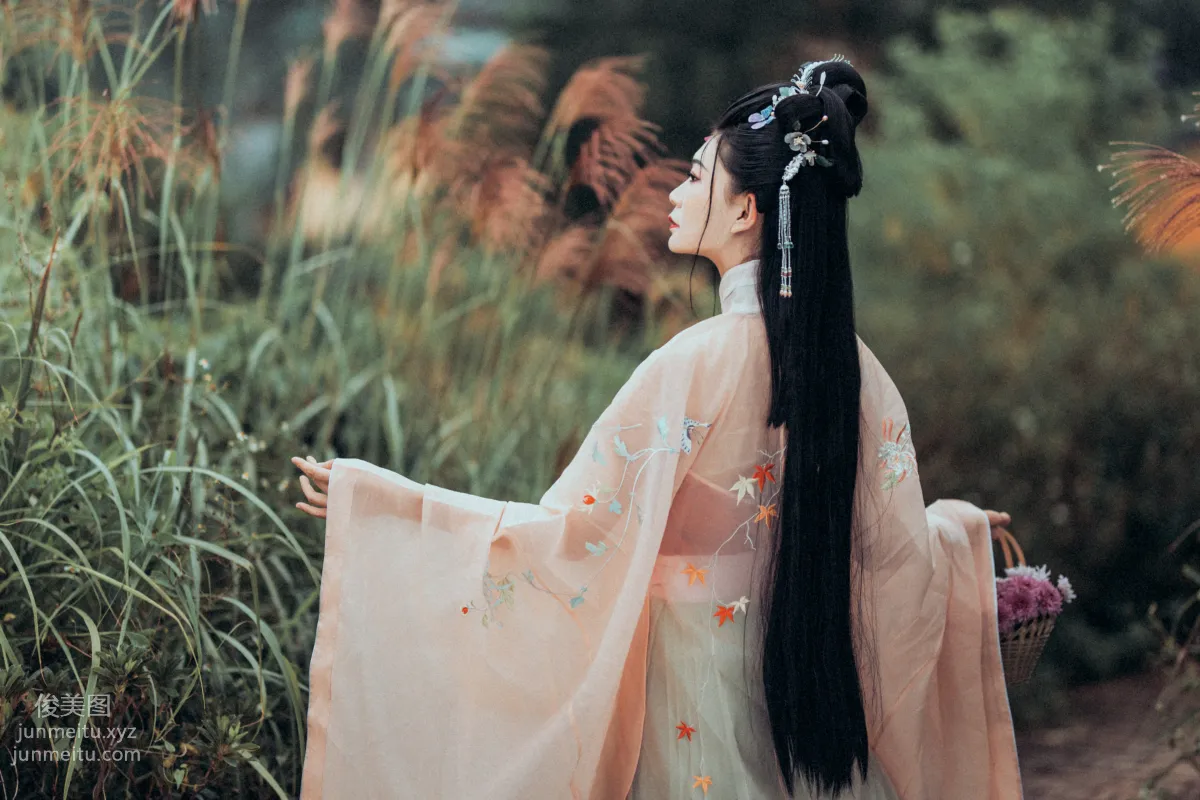 Tu Xiaobai: YiTuYu photo 15
