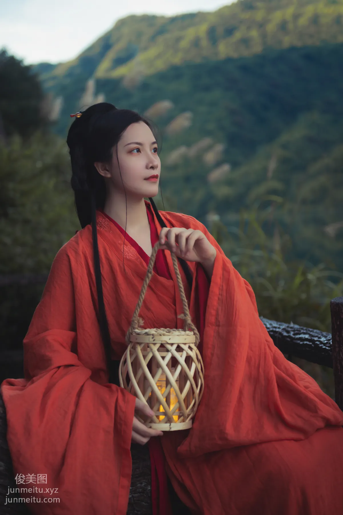 Qin Sheng: YiTuYu photo 2