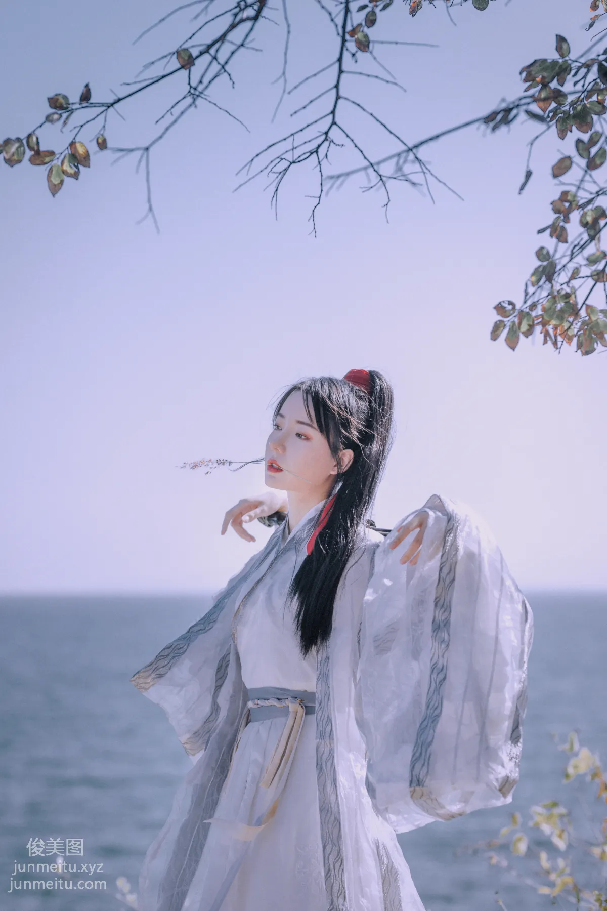 Xu Yi: YiTuYu photo 24