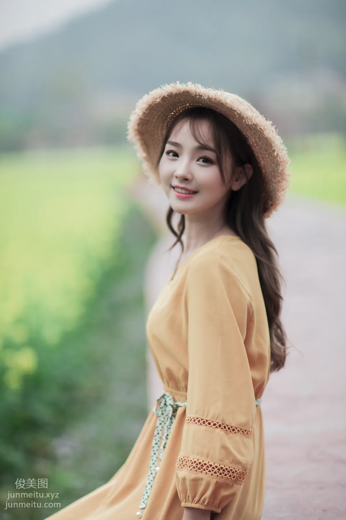 Dan Ting: YiTuYu photo 8