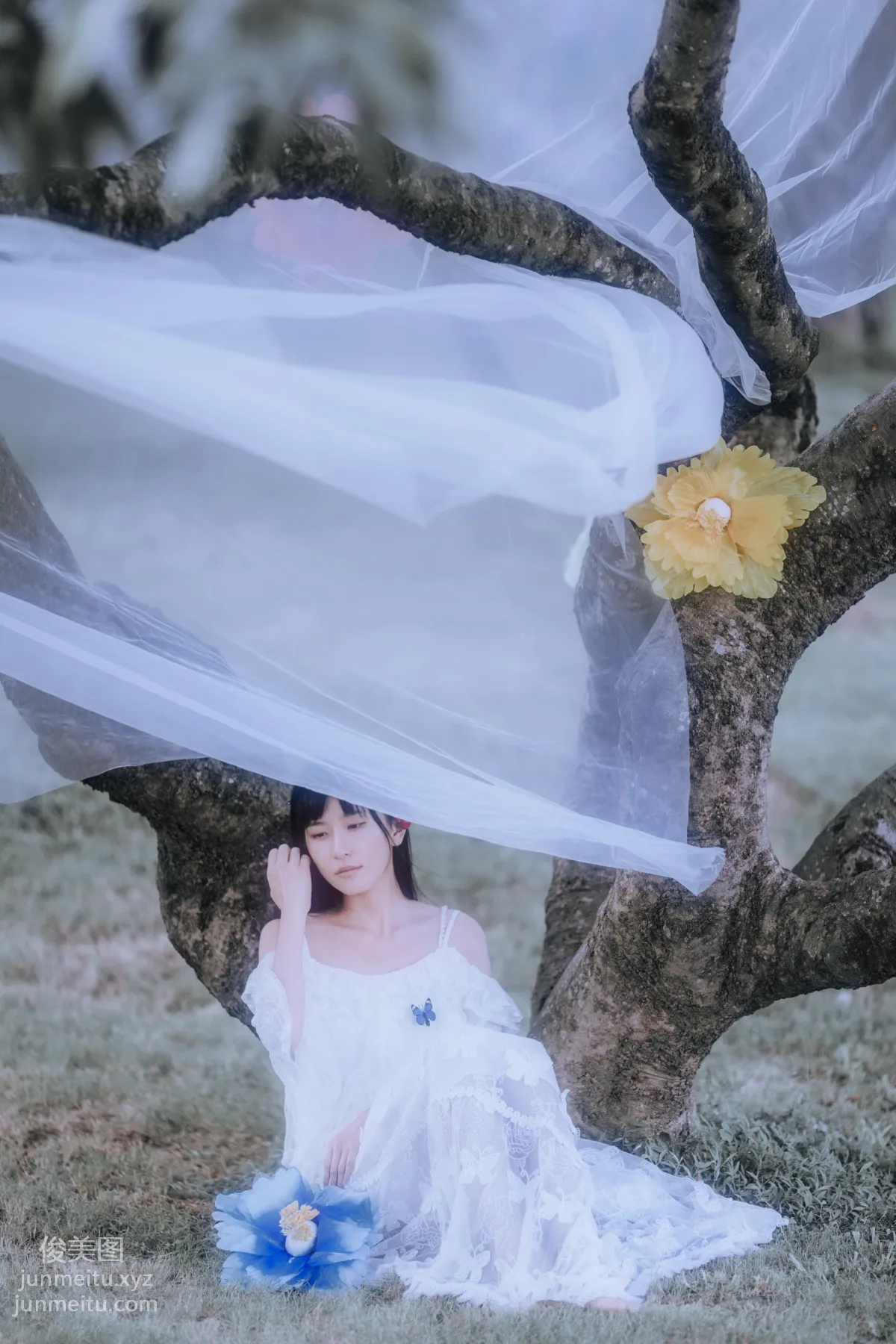 Ying Er: YiTuYu photo 7