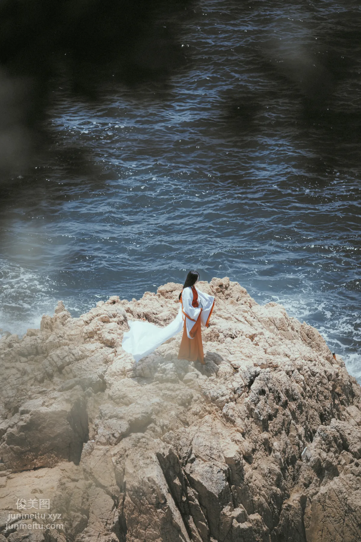 Ding Wen: YiTuYu photo 5